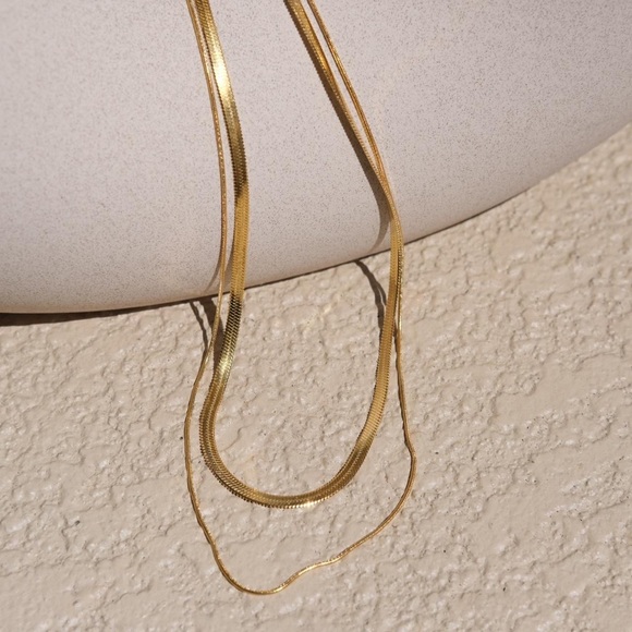 💕18K Gold Plated Double stacked Snake Chain Necklace - Picture 3 of 12